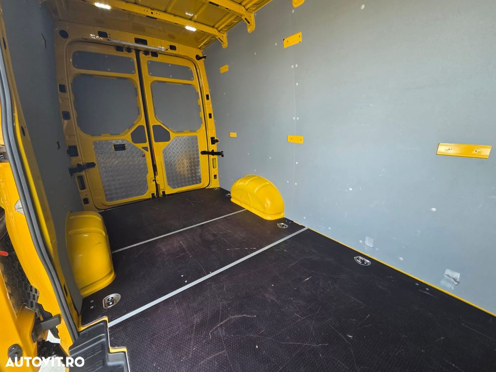 Volkswagen New Crafter L3H2 - 17