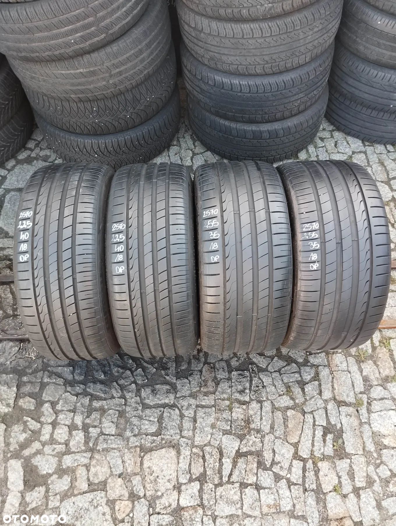 255 35 18 x2 225 40 18 x2 IMPERIAL ECO SPORT 2 - 1