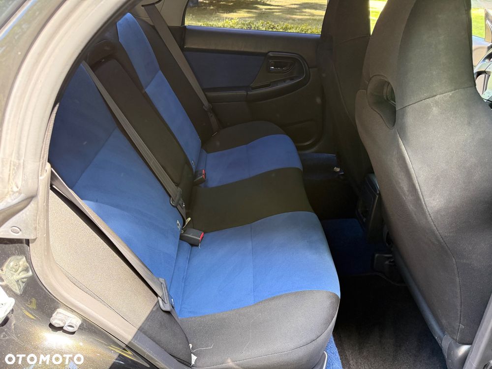Subaru Impreza 2.0 STI 4x4 - 17