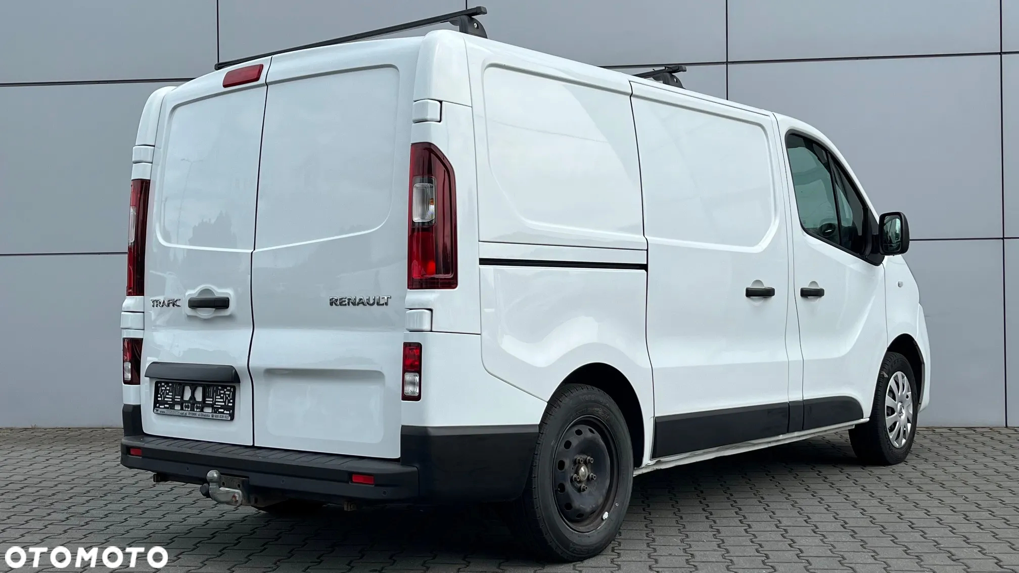 Renault Trafic - 10