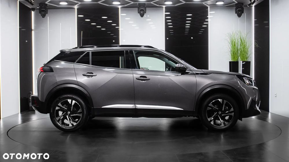 Peugeot 2008 1.2 PureTech Allure S&S EAT8 - 8