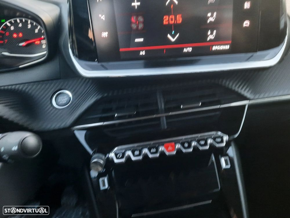 Peugeot 208 1.2 PureTech Allure Pack - 30