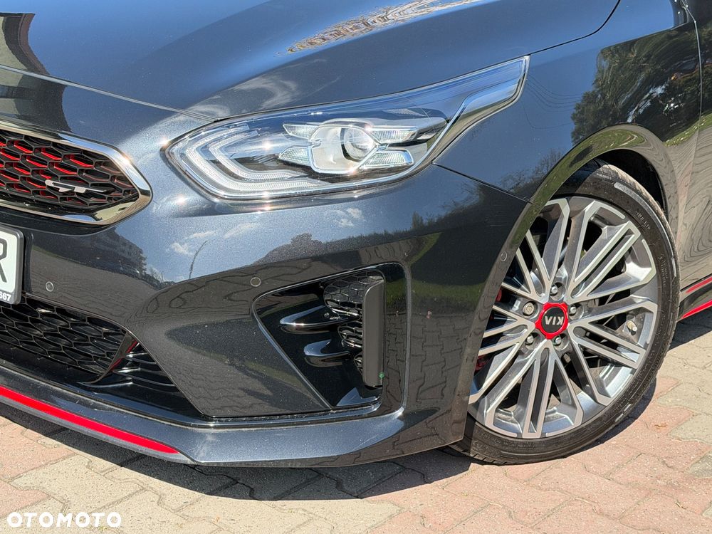 Kia ProCeed 1.6 T-GDI GT - 10