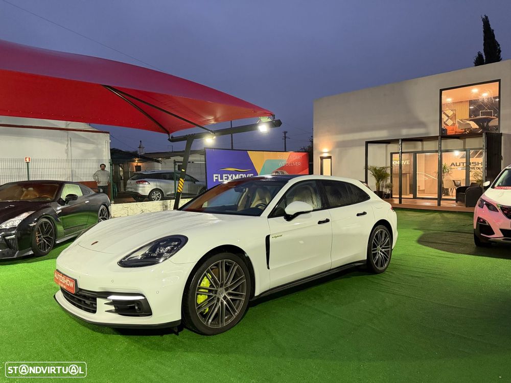 Porsche Panamera Sport Turismo 4 E-Hybrid Platinum Edition - 4