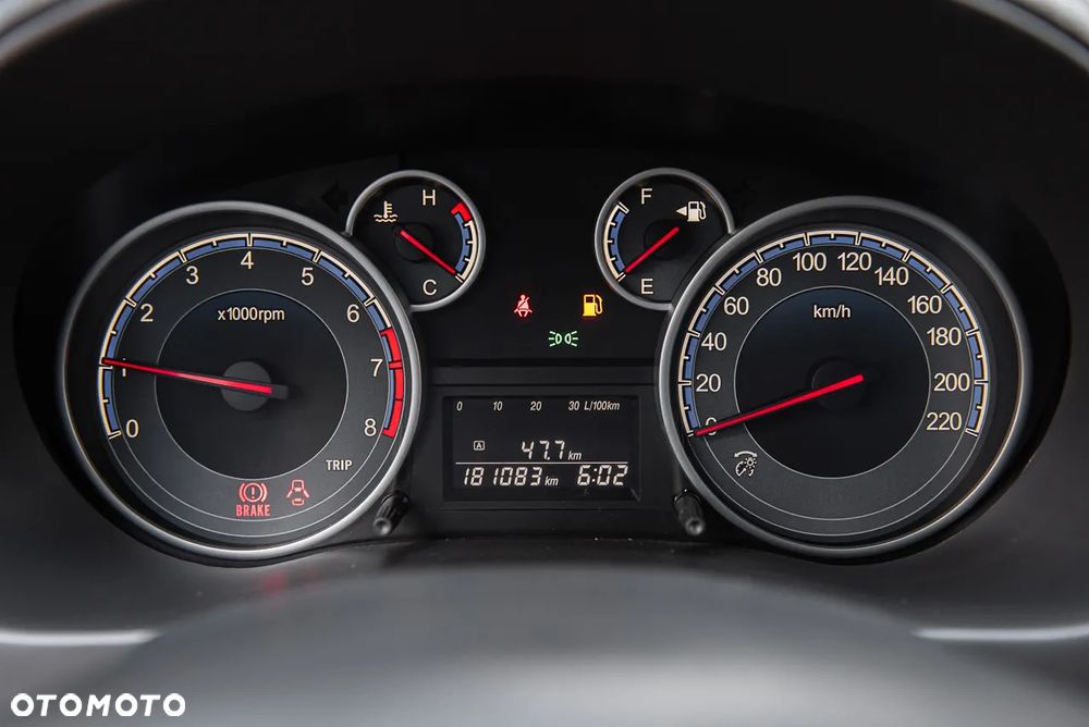 Suzuki SX4 1.6 Premium - 18