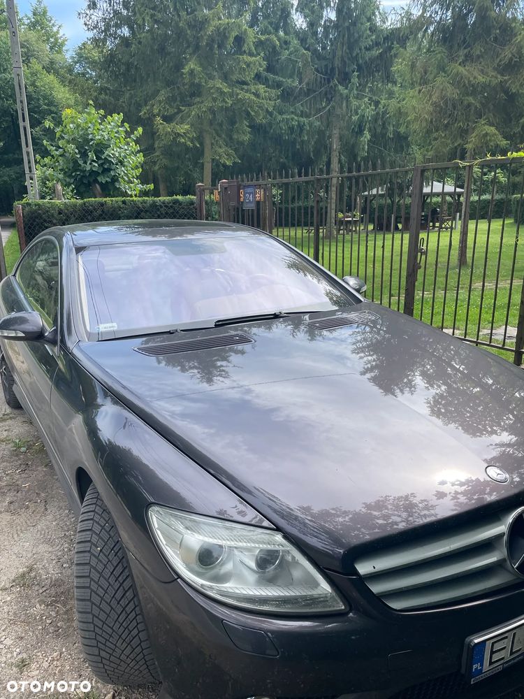 Mercedes-Benz CL 500 4-Matic - 12