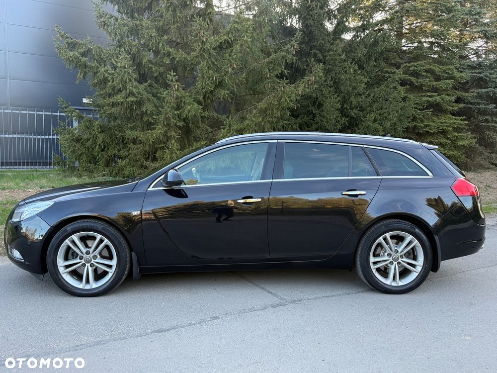 Opel Insignia 2.0 T Cosmo - 11