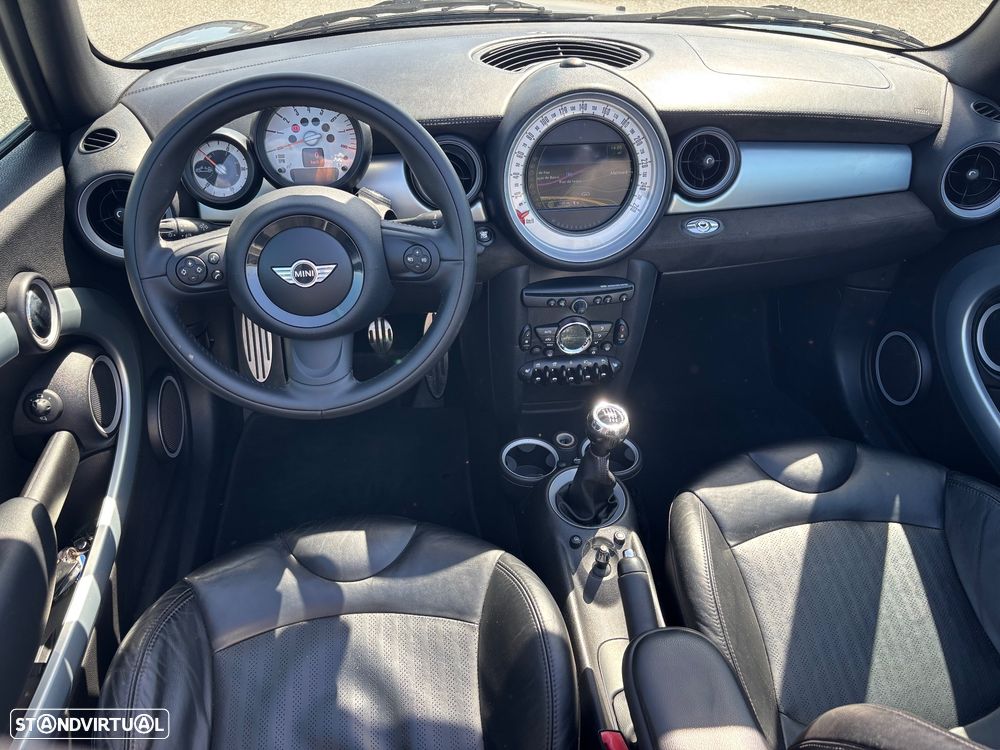 MINI Cabrio Cooper S Highgate - 17