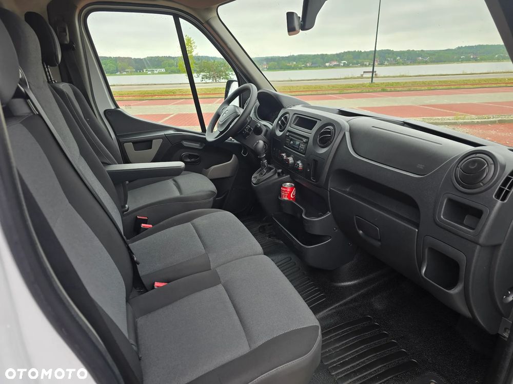 Renault Master - 15