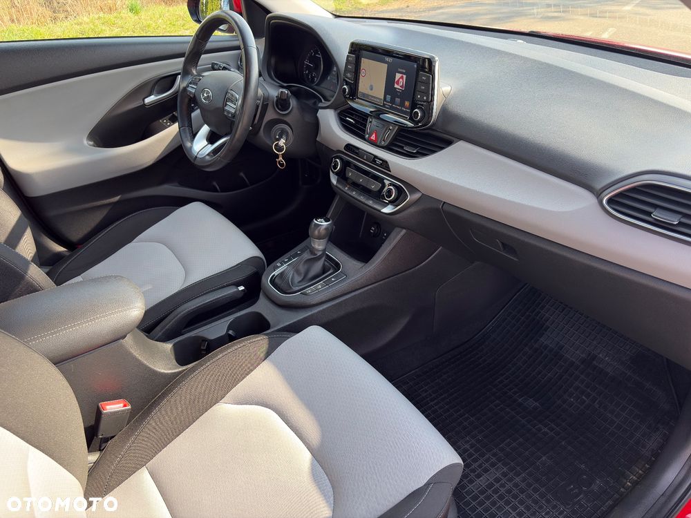 Hyundai i30 1.6 CRDi Premium DCT - 19