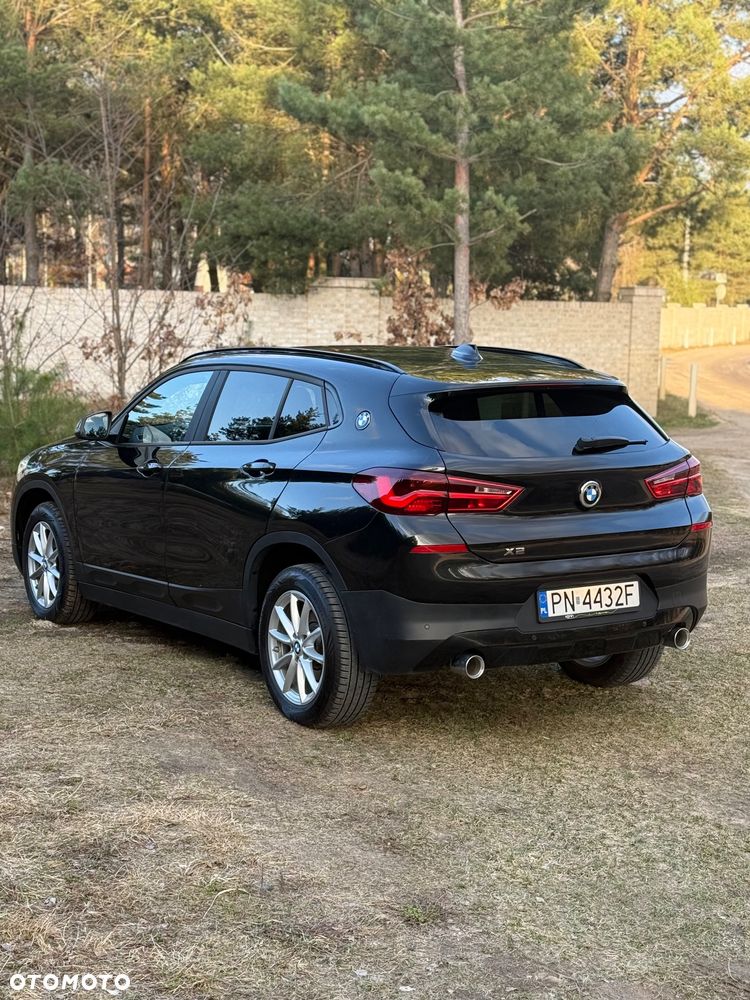 BMW X2 sDrive18d Advantage Plus - 4