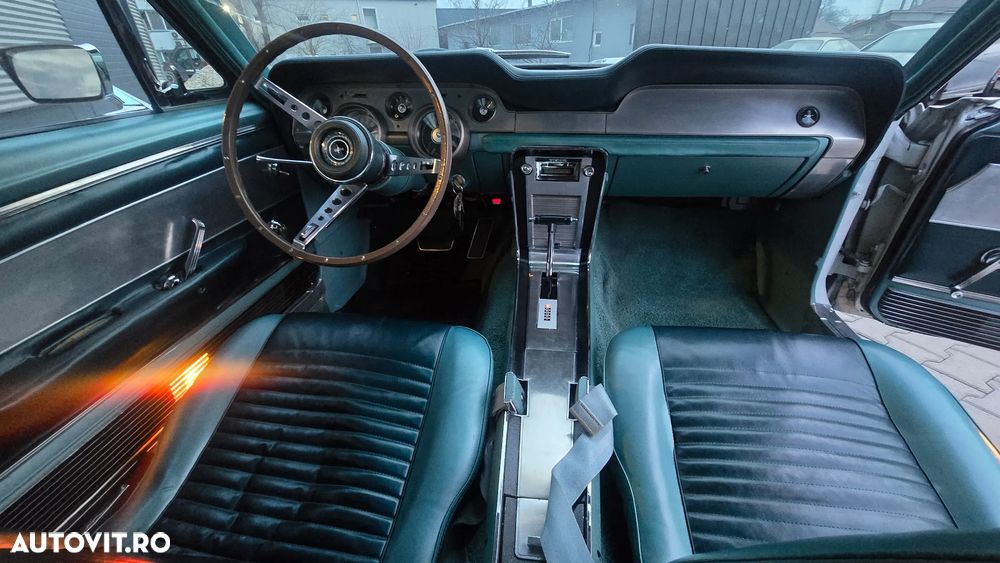 Ford Mustang - 15