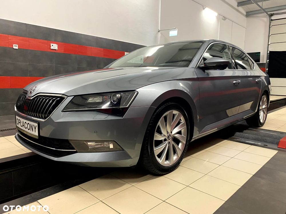 Skoda Superb 2.0 TDI DSG Premium Edition - 3