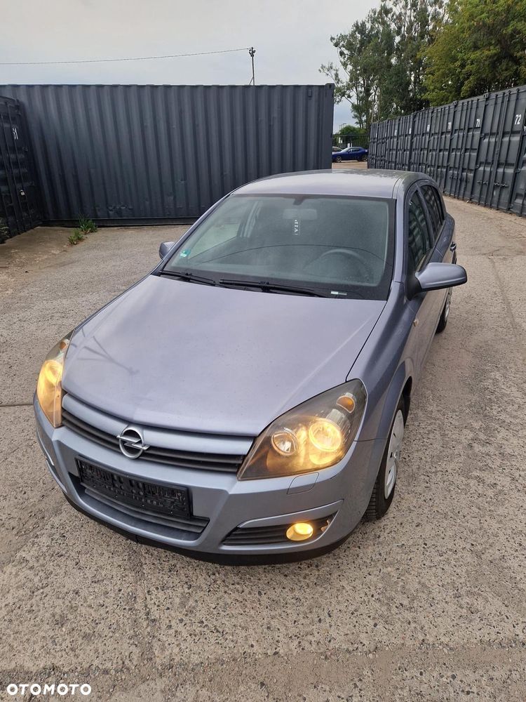 Opel Astra - 1