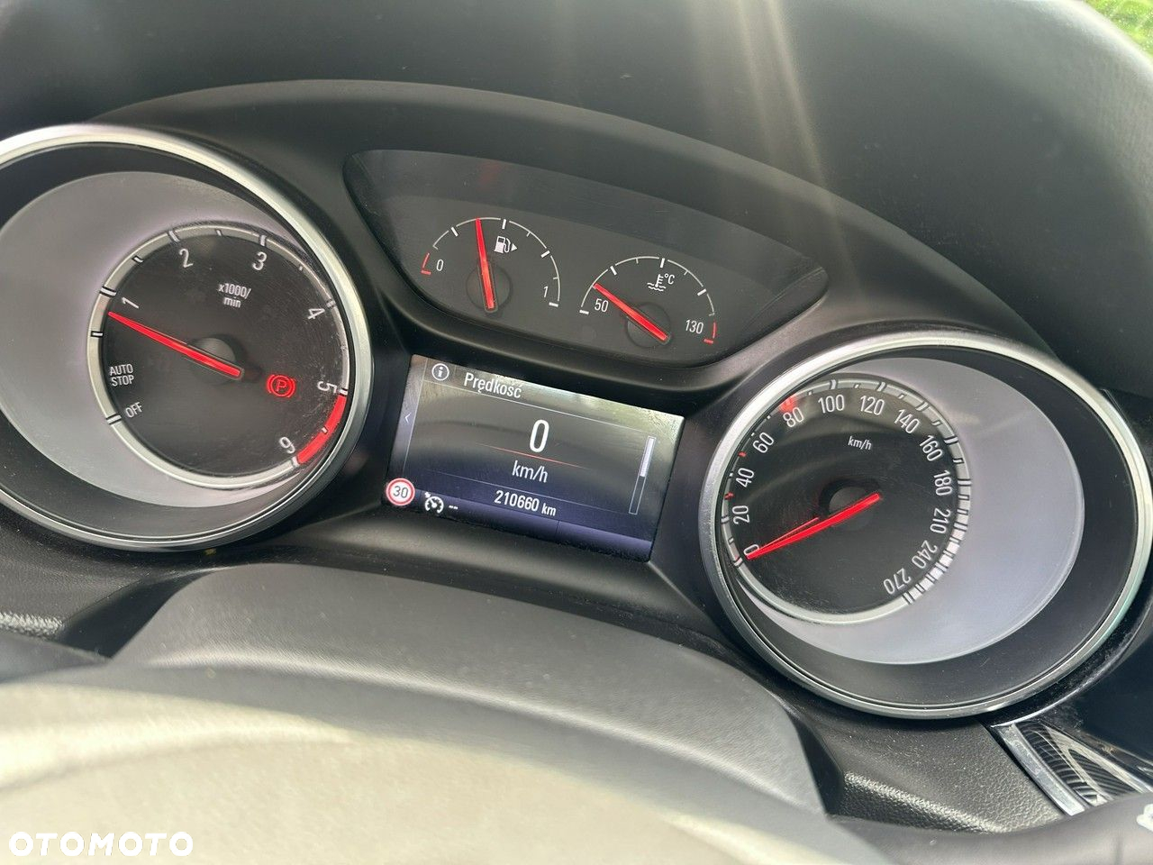 Opel Insignia - 14