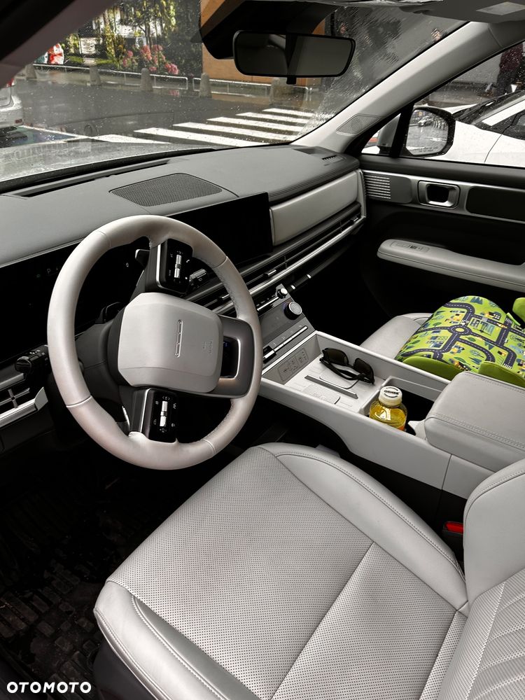 Hyundai Santa Fe - 8