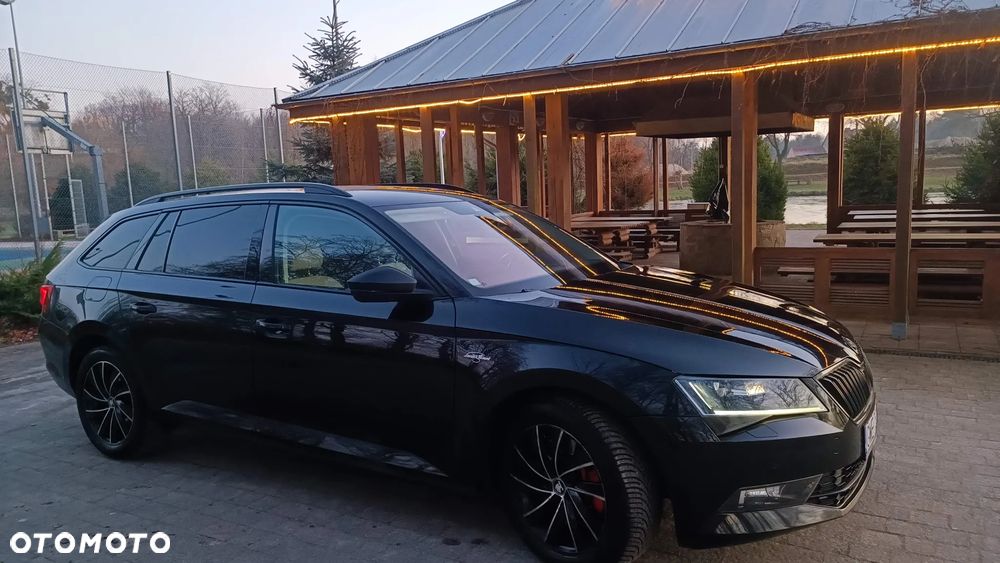 Skoda Superb 2.0 TSI 4x4 L&K DSG - 3
