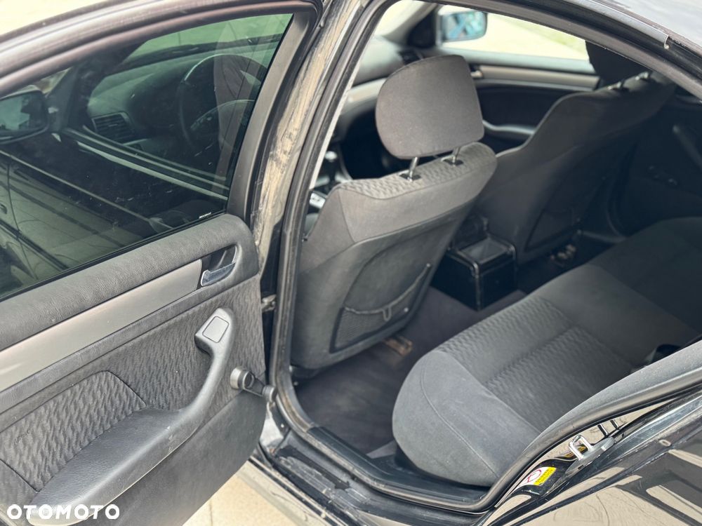 BMW Seria 3 - 10