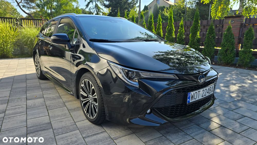 Toyota Corolla - 4