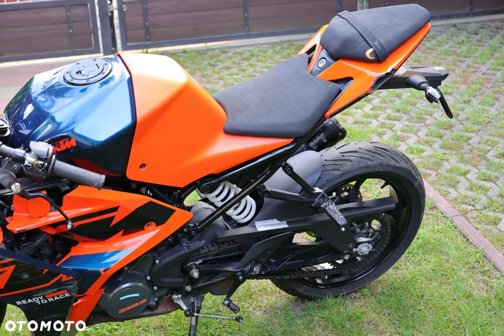 KTM RC 125 - 5