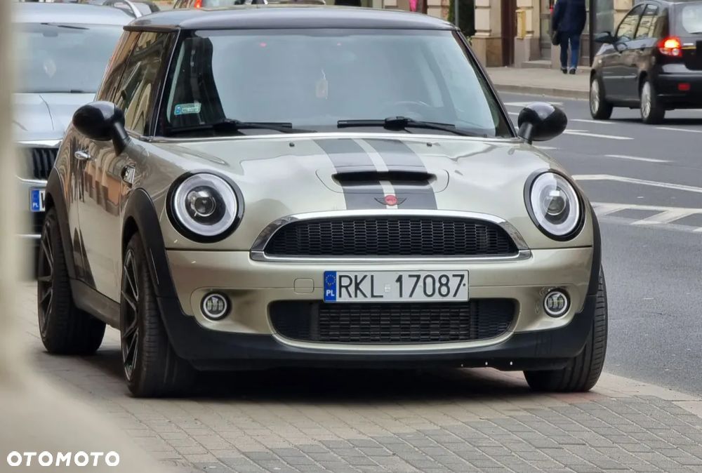 MINI Cooper S Standard - 1