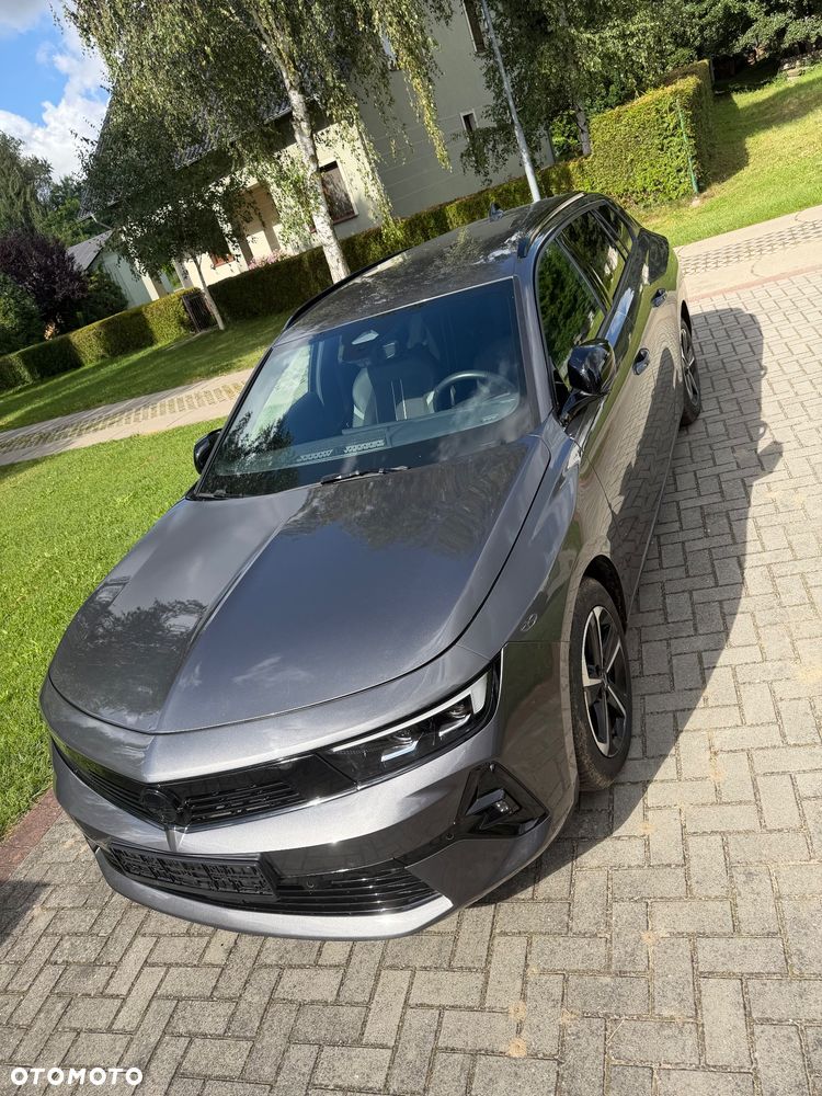 Opel Astra 1.2 Turbo GS Line - 3