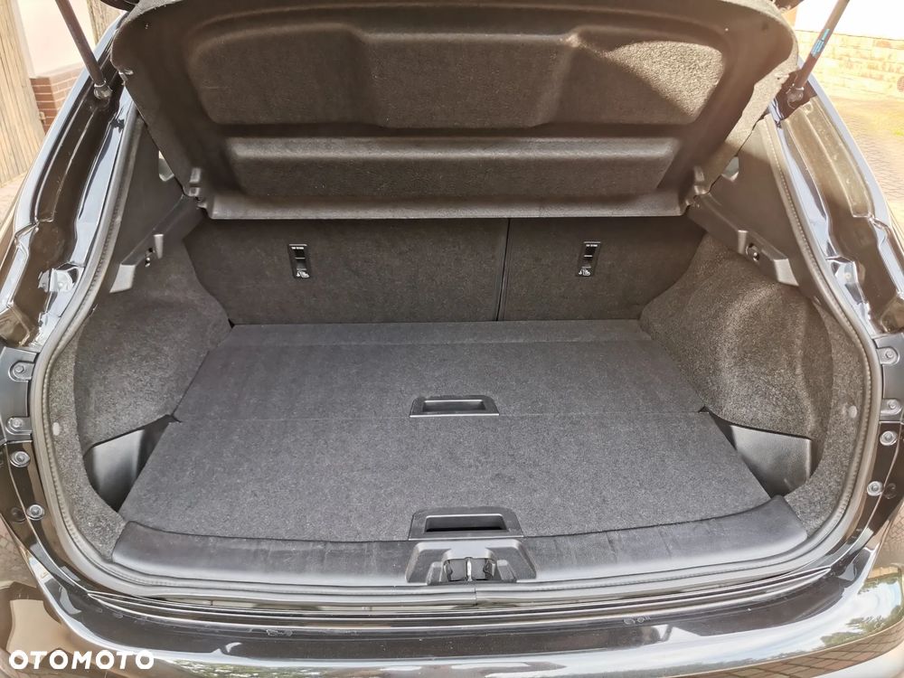 Nissan Qashqai 1.6 DIG-T N-Connecta - 27