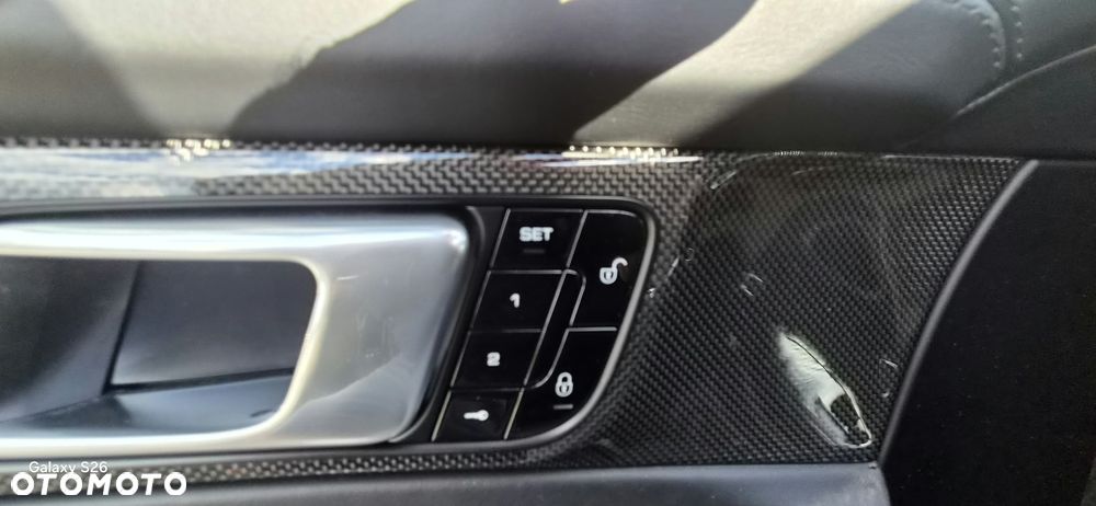 Porsche Panamera 4S Executive - 16