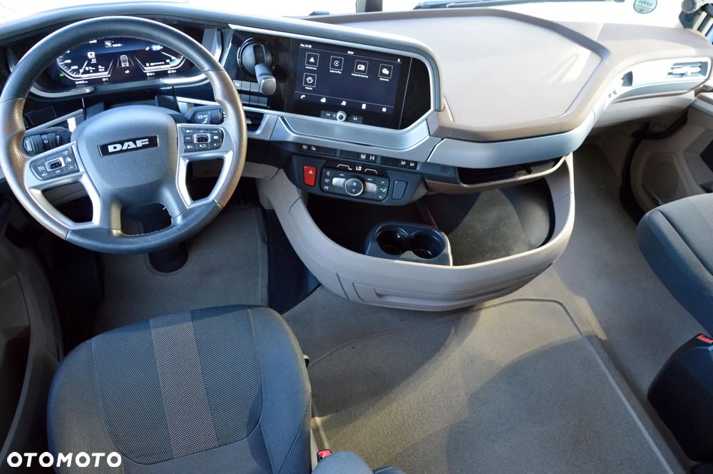 DAF XG+ 530 / ZF INTARDER / SALONKA / KLIMA POST / FULL LED / ALUFELGI - 29