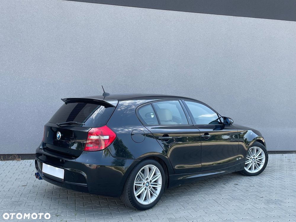 BMW Seria 1 123d DPF Edition Sport - 13