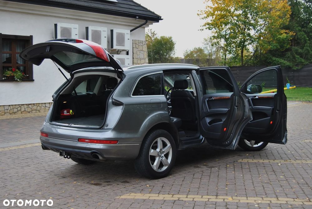 Audi Q7 3.0 TFSI Quattro Tiptronic - 27