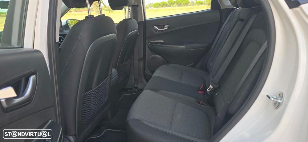 Hyundai Kauai Business - 14