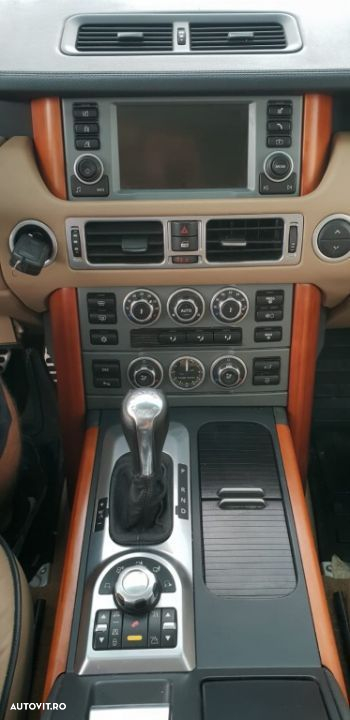 Dezmembrari Range Rover Vogue 4.2 Supercharged V8 - 7