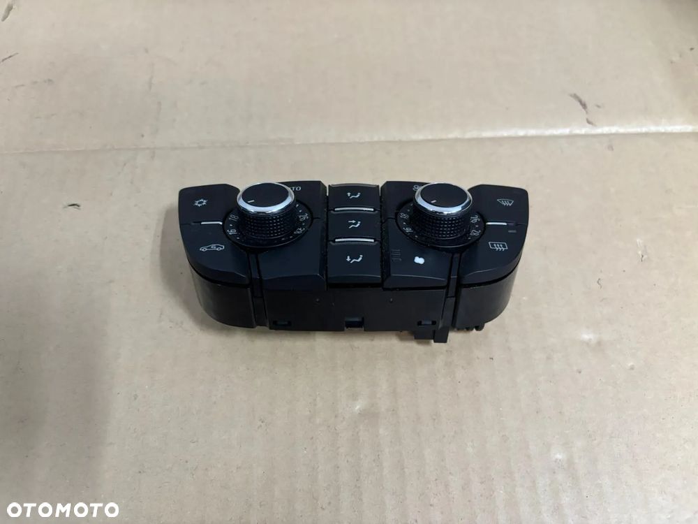 OPEL MERIVA B ASTRA J PANEL NAWIEWU KLIMATYZACJI 13343707 EUROPA - 3