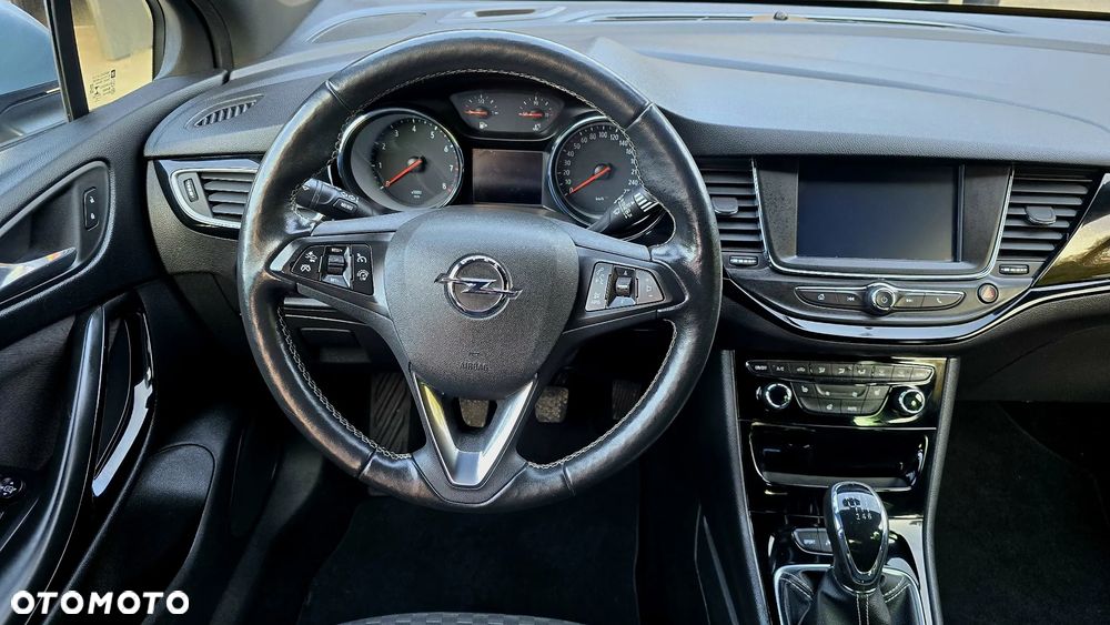 Opel Astra 1.4 Turbo Start/Stop Dynamic - 18