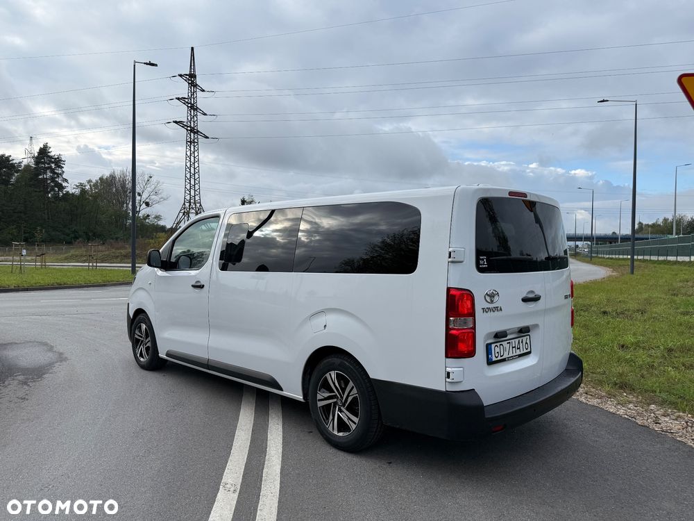 Toyota ProAce Kombi 2.0 D-4D Long 2,8t - 4