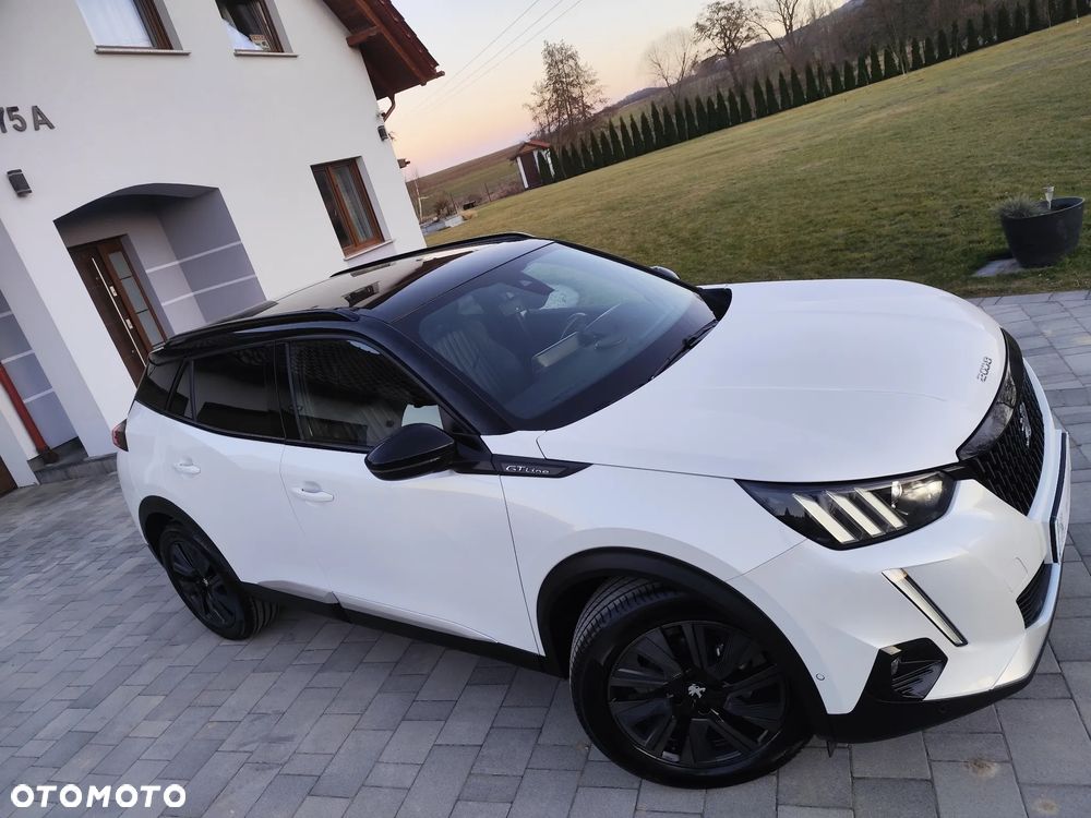 Peugeot 2008 1.2 PureTech GT Line S&S - 17