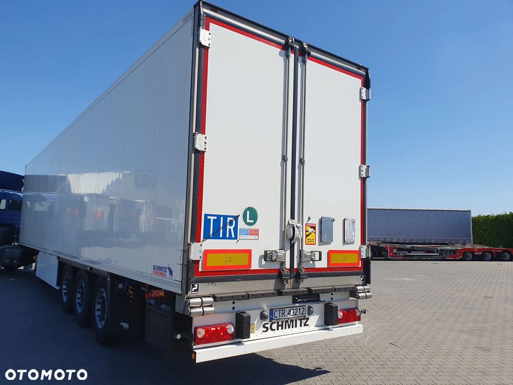 Schmitz Cargobull SKO 24 Doppelstock Agregat Schmitz - 2