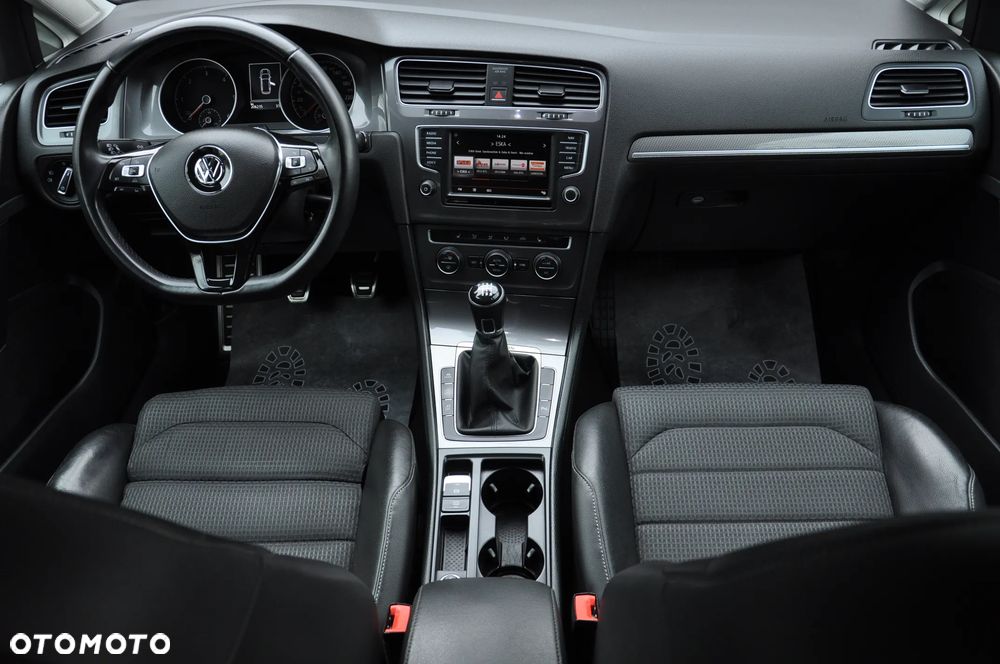Volkswagen Golf Alltrack 2.0 TDI 4Motion (BMT) - 24