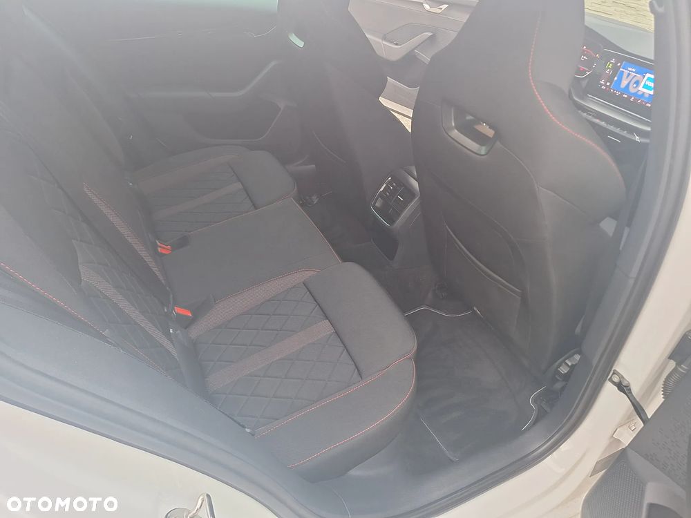 Skoda Octavia 2.0 TDI RS DSG - 25