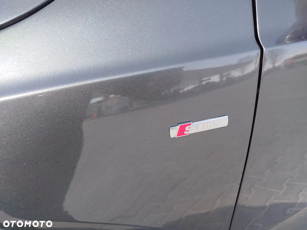 Audi Q3 2.0 TDI Quattro Design S tronic - 3