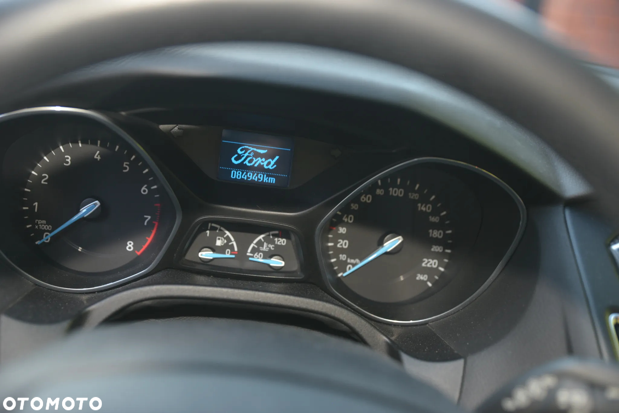 Ford Focus 1.6 Trend - 10