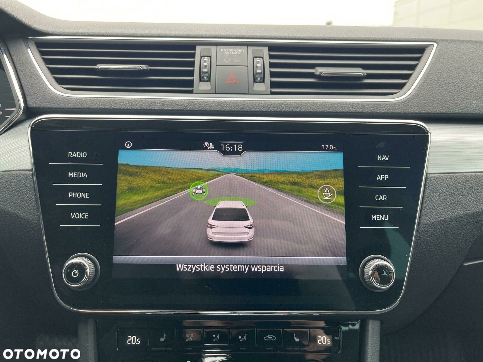 Skoda Superb 1.5 TSI Ambition DSG - 23