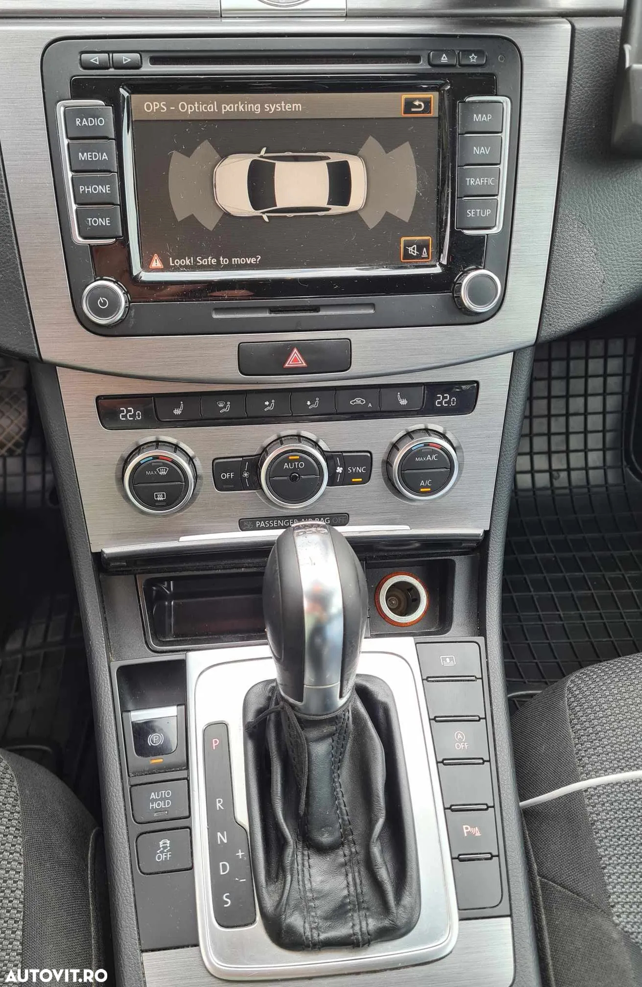 Volkswagen Passat Variant 2.0 Blue TDI DSG SCR Highline - 12