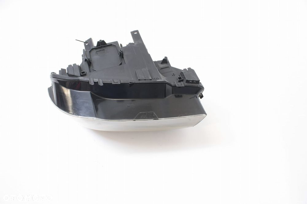 LAMPA LEWA PRZÓD BMW X3 E83 2.0i N46 - 4
