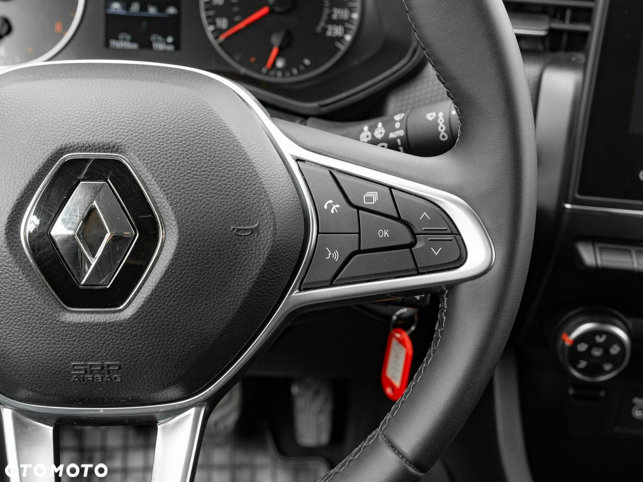 Renault Clio 1.0 TCe Equilibre - 26