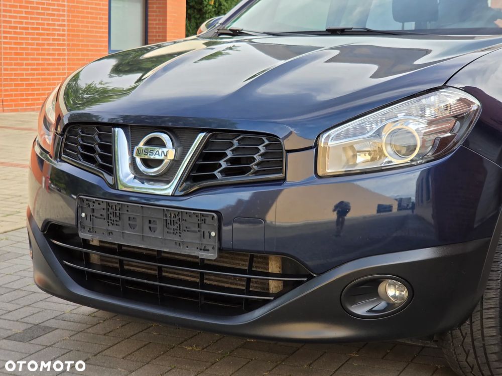 Nissan Qashqai 2.0 dCi DPF lounge - 15