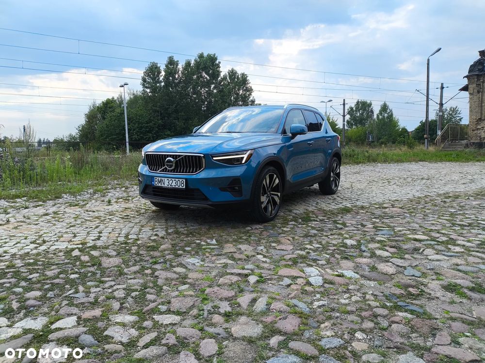 Volvo XC 40 B5 B AWD Inscription - 4