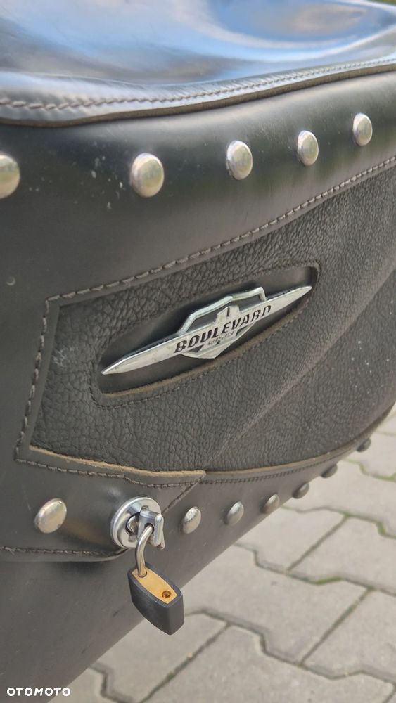 Suzuki Boulevard - 20