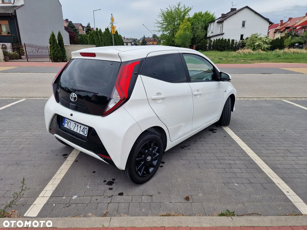 Toyota Aygo 1.0 VVT-i Color Edition - 8